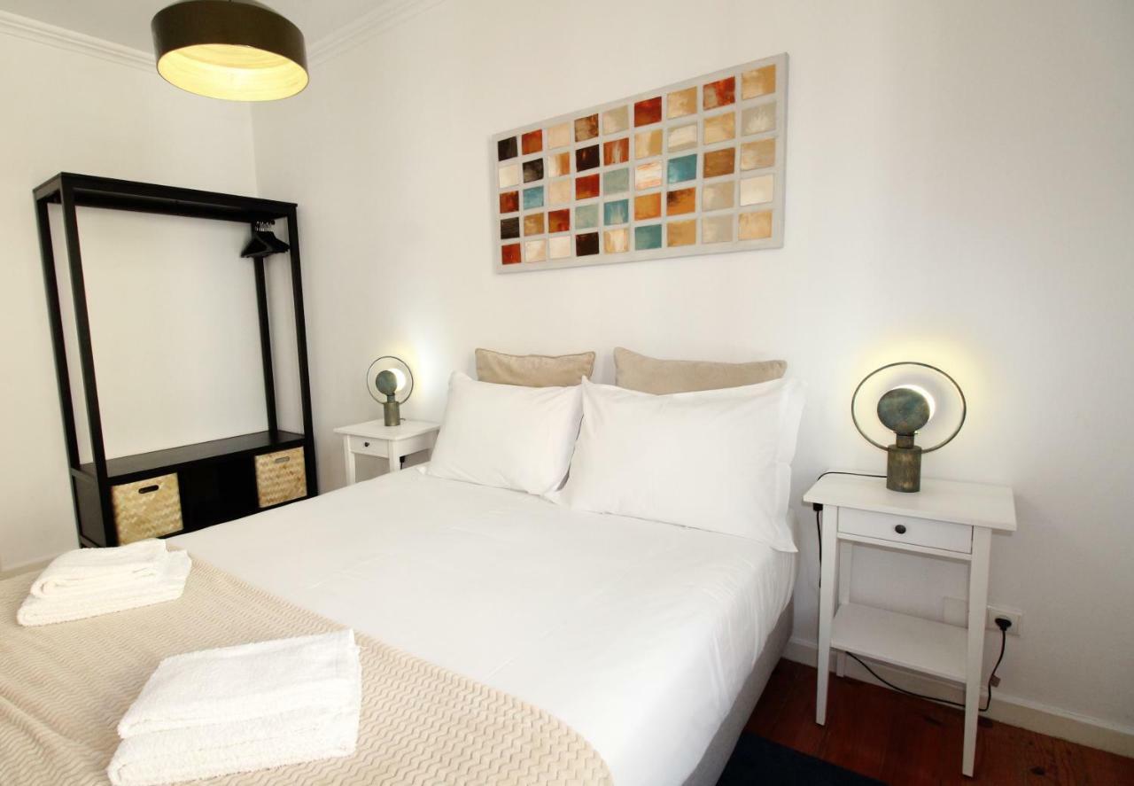 Ferienwohnung Sete Rios, Near Zoo Lisboa/ Free Wifi Exterior foto