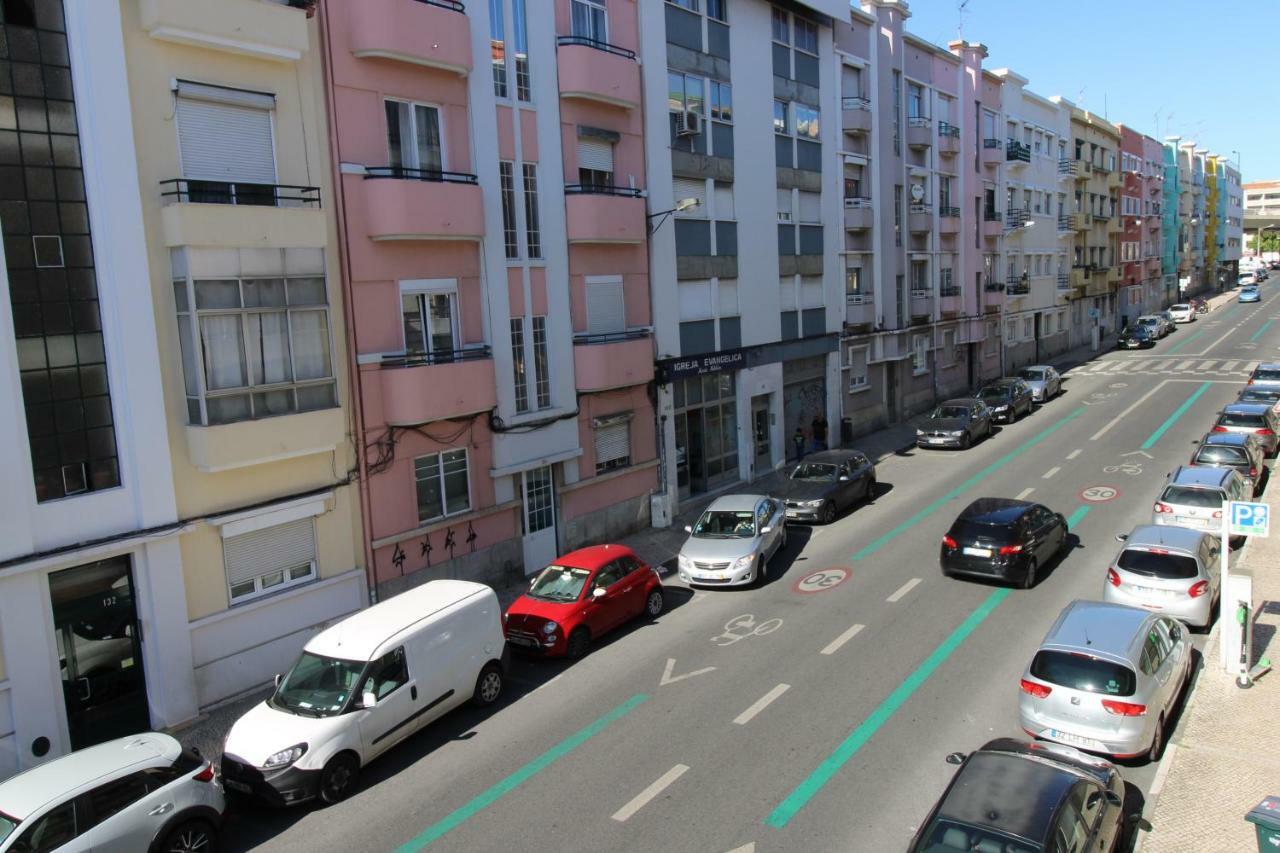 Ferienwohnung Sete Rios, Near Zoo Lisboa/ Free Wifi Exterior foto